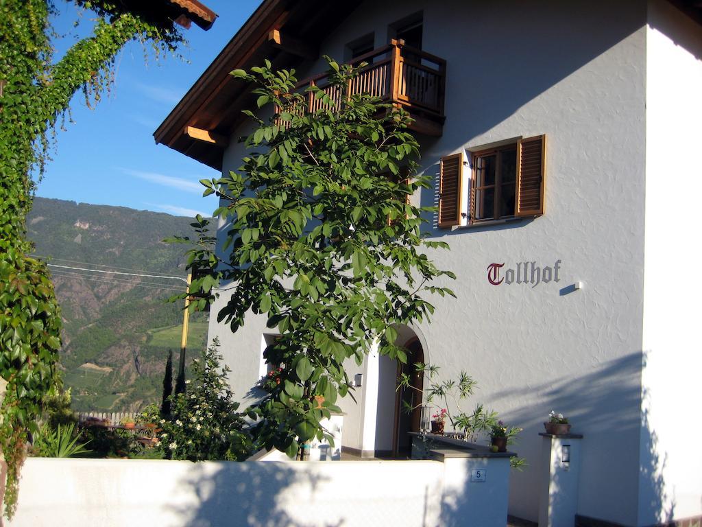 Tollhof Villa Bolzano Bagian luar foto